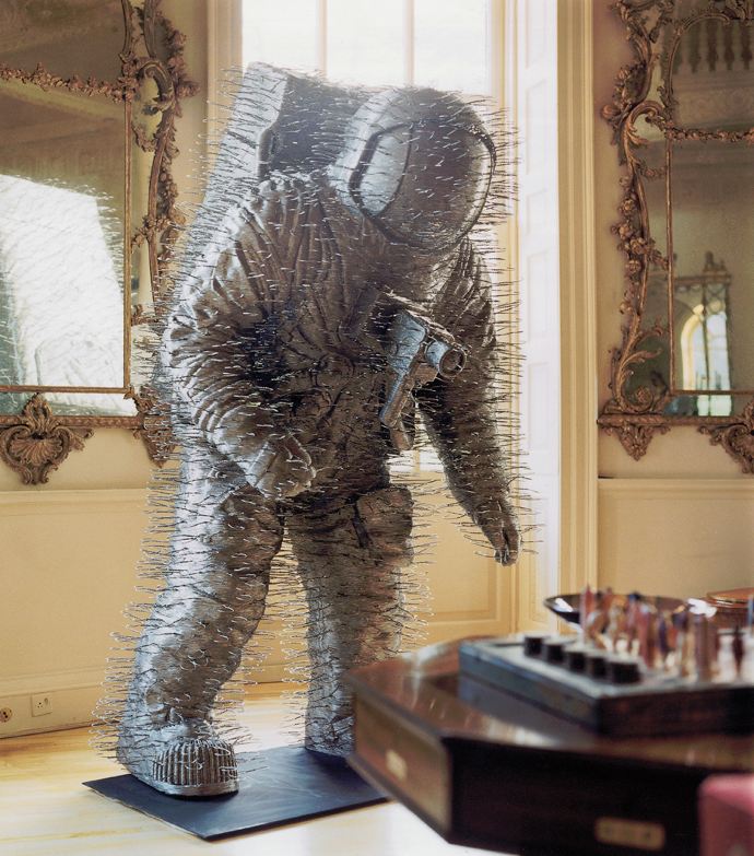 Barbed Wire And Galvanized Wire Sculptures • Insteading